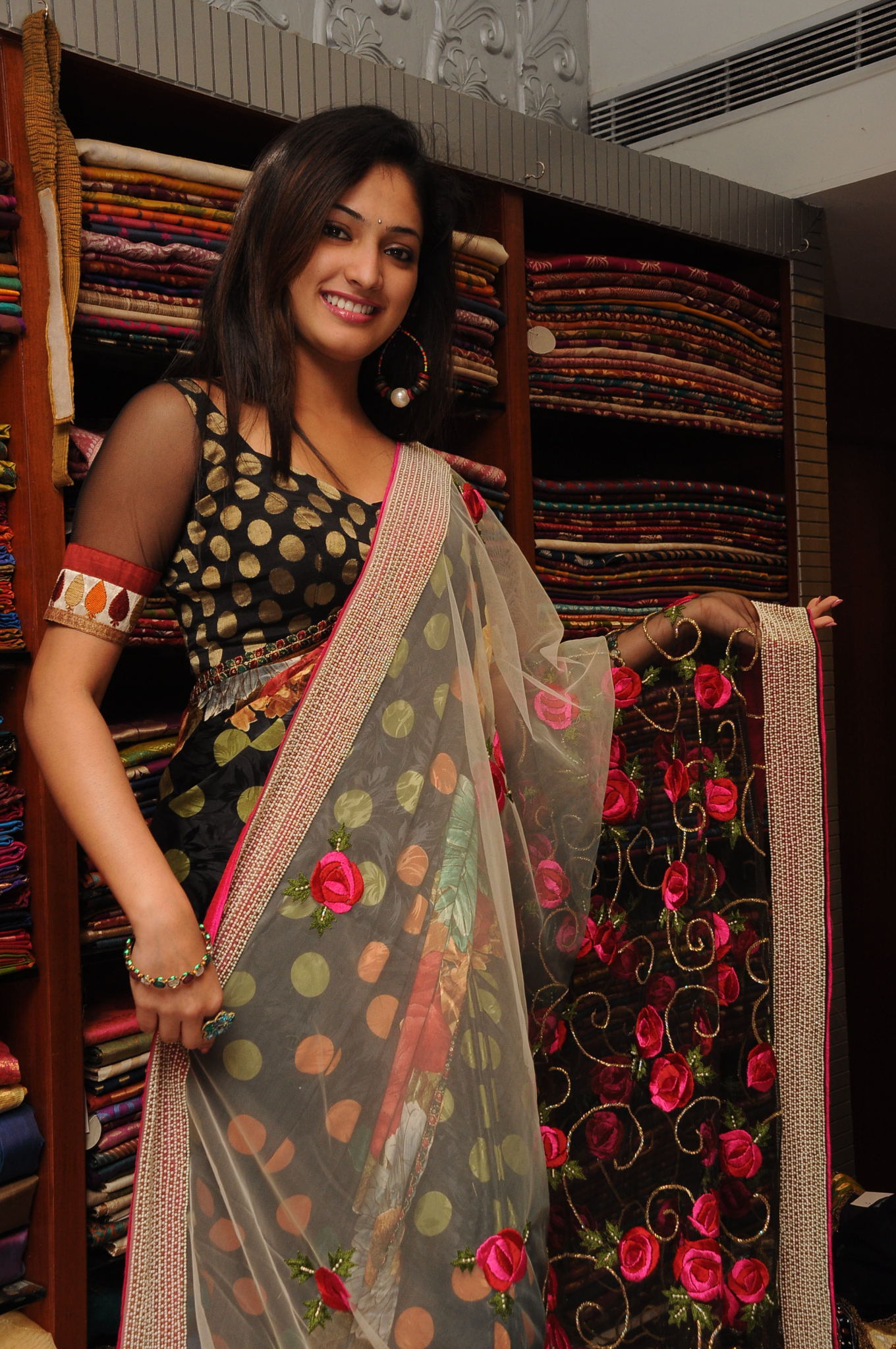 Haripriya launches Sanskriti Festive Designer collection Sarees - Pictures | Picture 104048